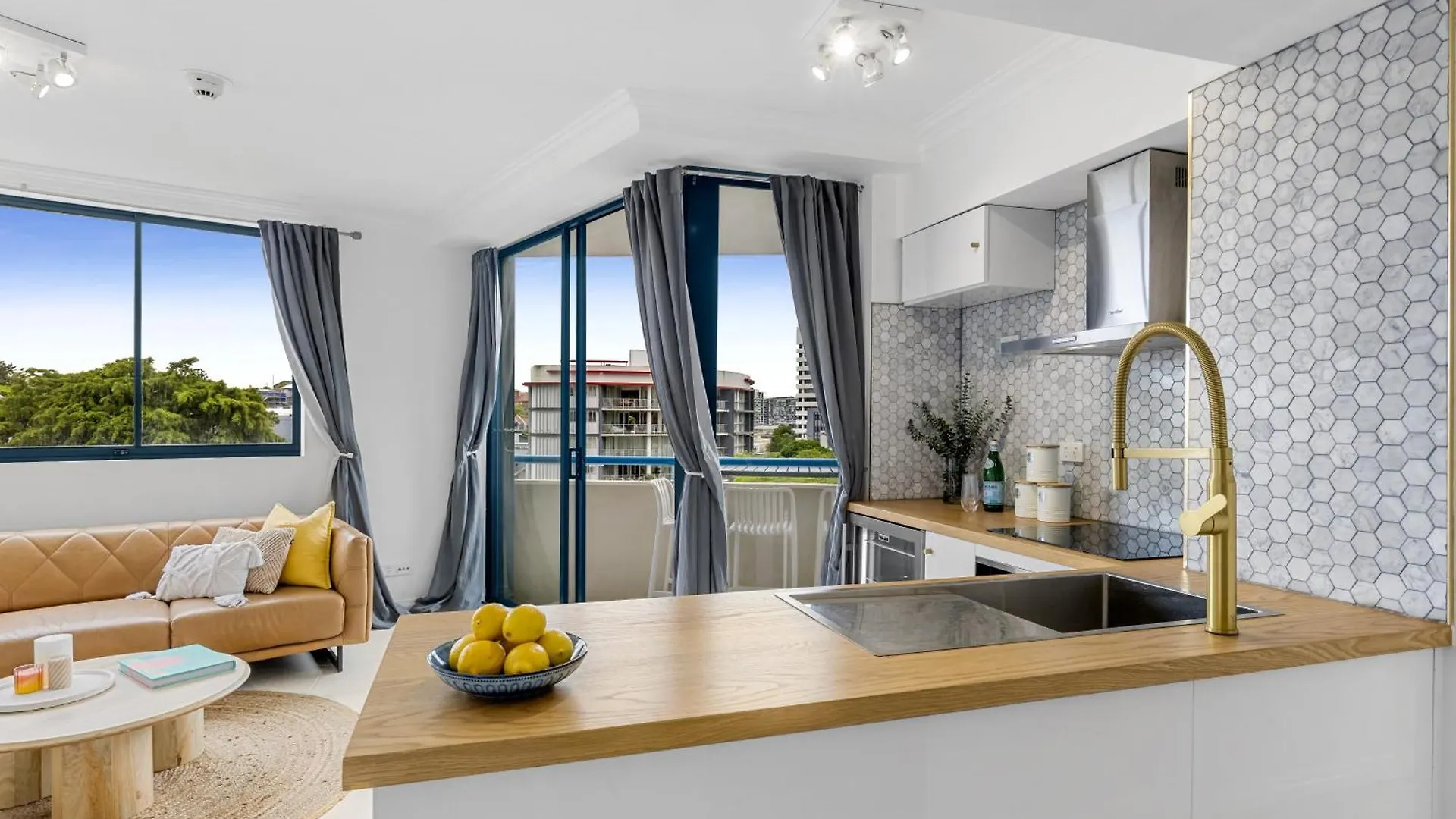 Spacious 2Br- Centre Of Brissy! Brisbane Appartement
